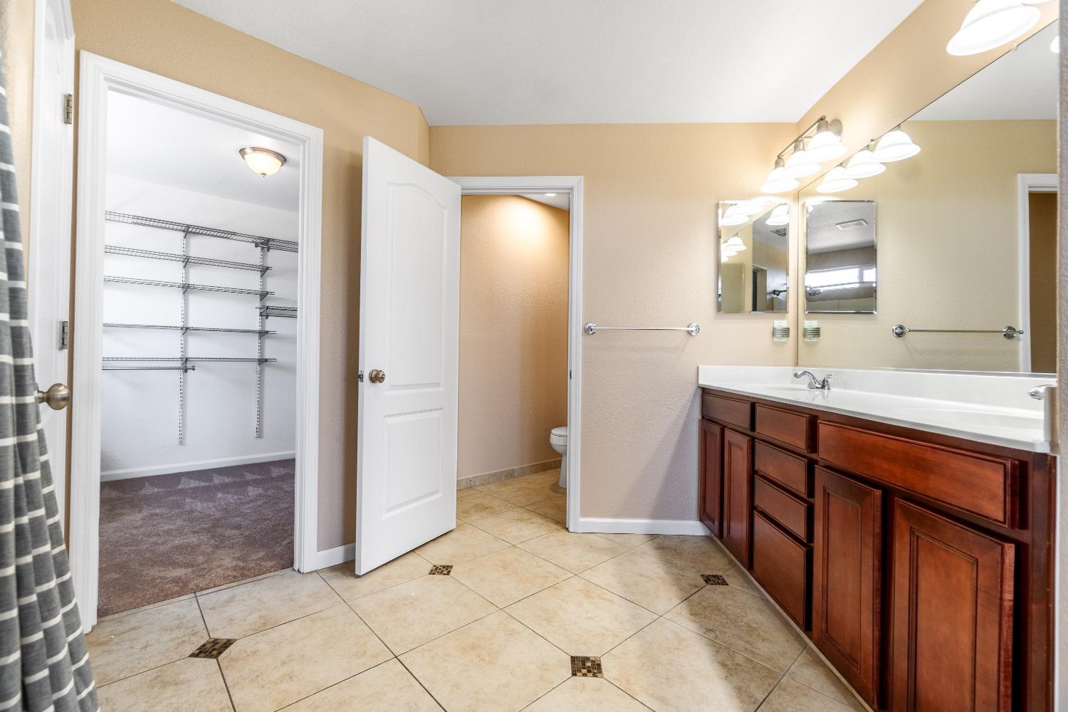 1436 Grape Street Madera, CA 93638 - Photo 26 of 32