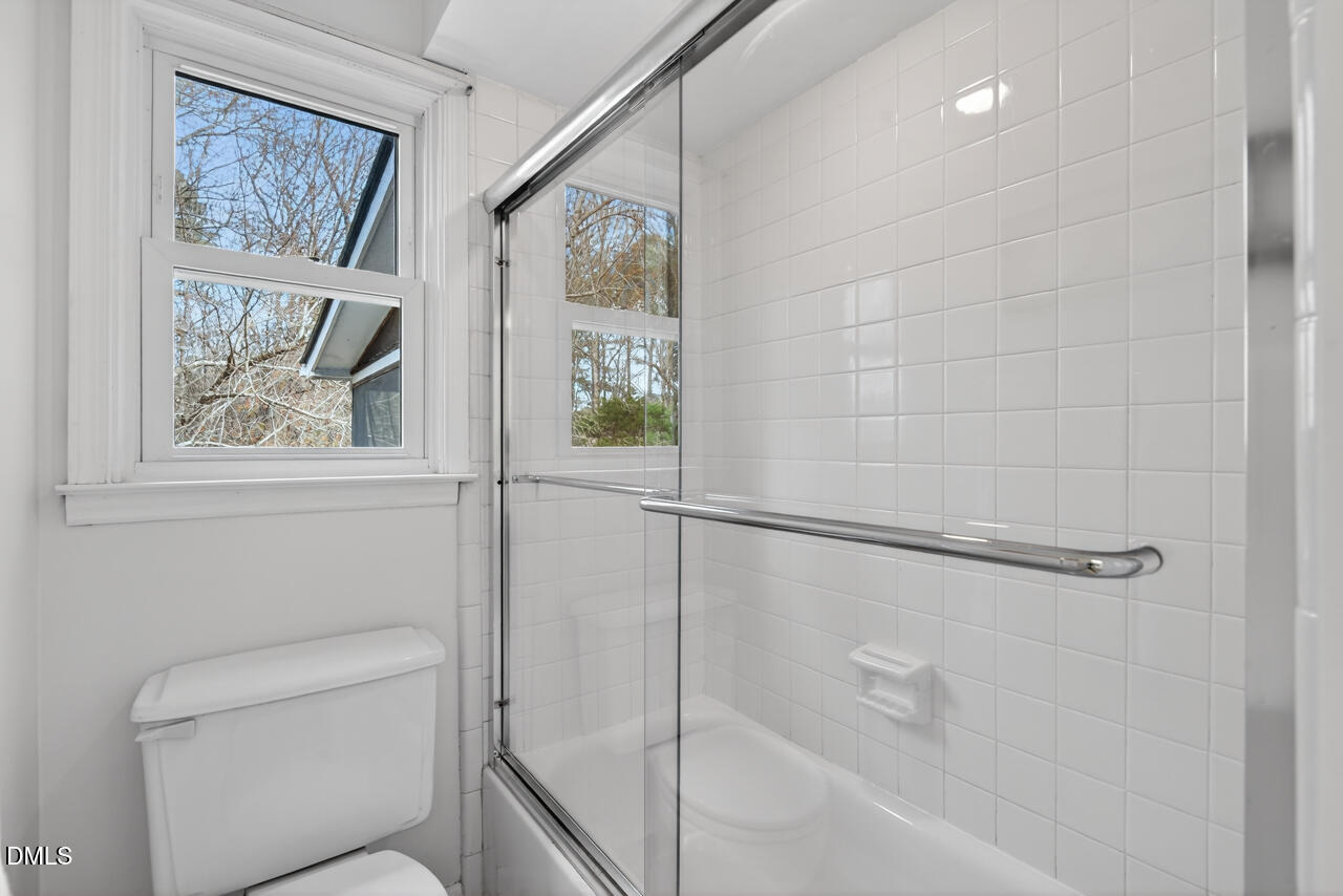 5621 Pelham Road Durham, NC 27713 - Photo 26 of 49 34