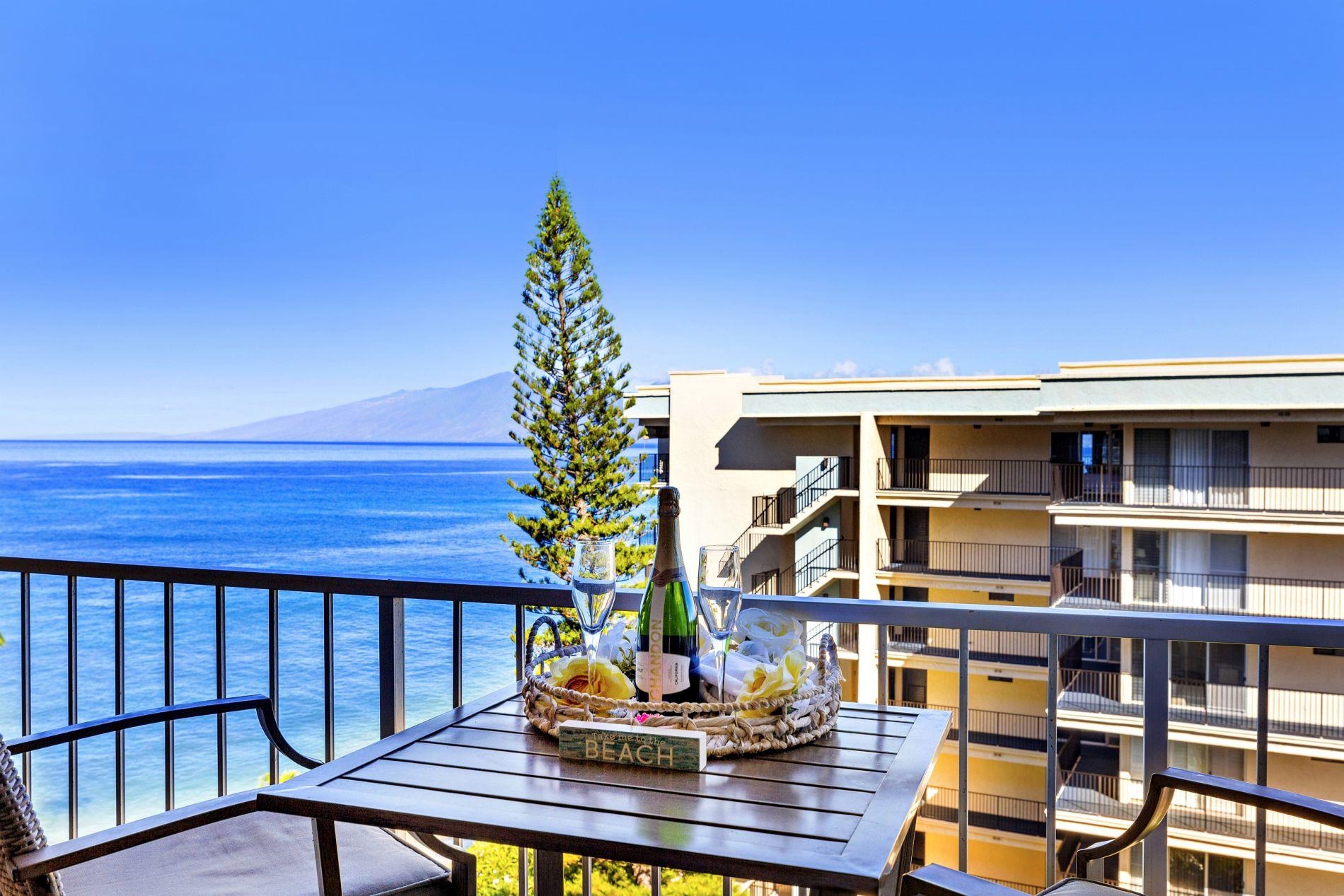4365 Lower Honoapiilani Road, Unit 802 Lahaina, HI 96761 - Photo 4 of 39 Gallery Image 4