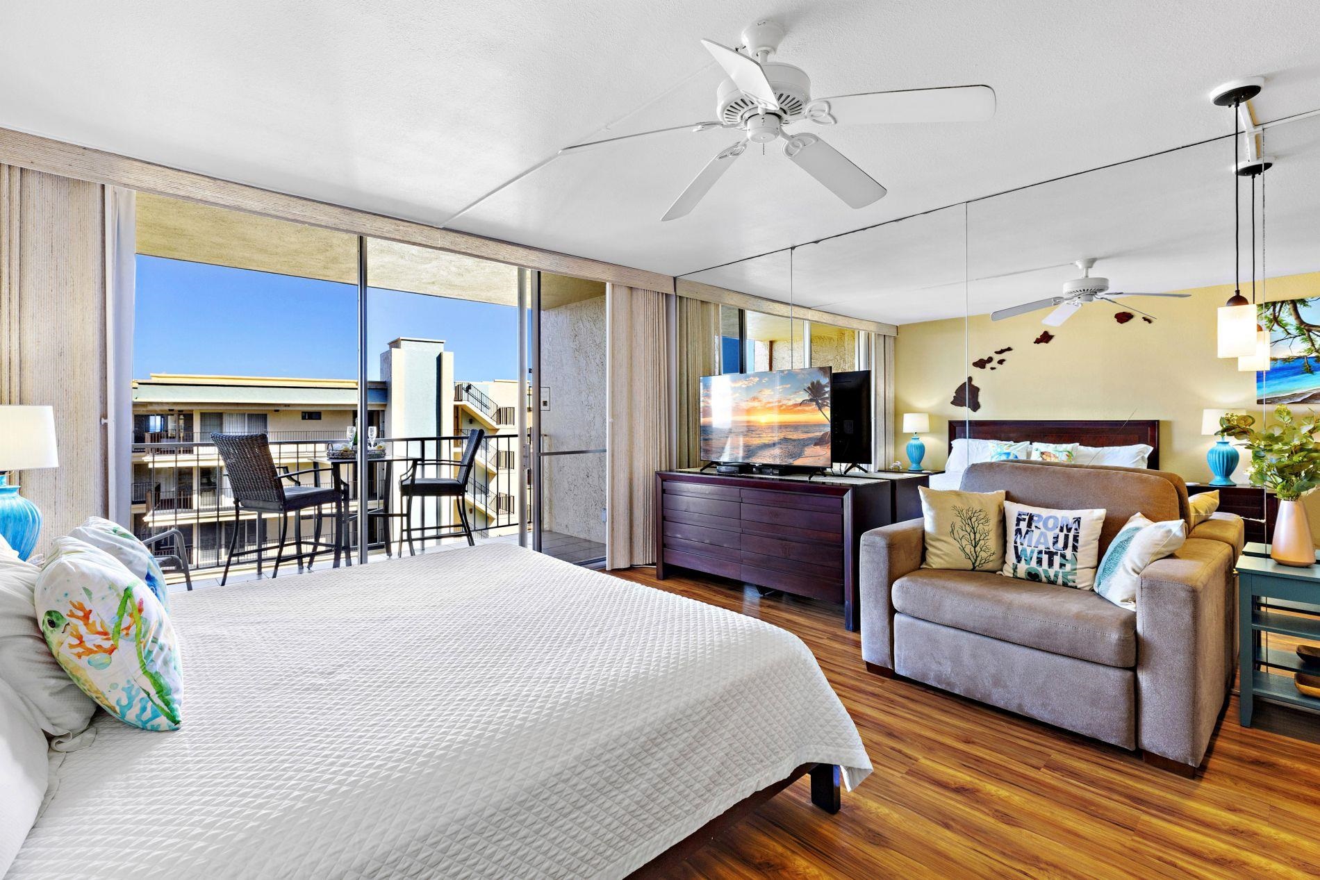 4365 Lower Honoapiilani Road, Unit 802 Lahaina, HI 96761 - Photo 8 of 39 Gallery Image 8