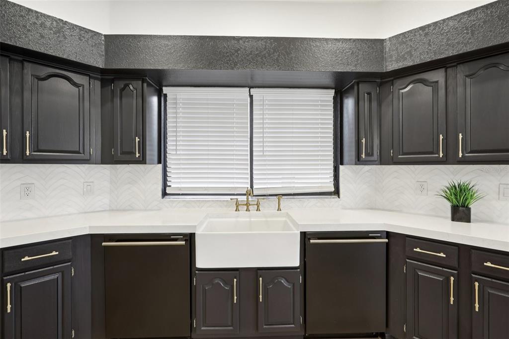 120 8th Street East Tierra Verde, FL 33715 - Photo 23 of 72