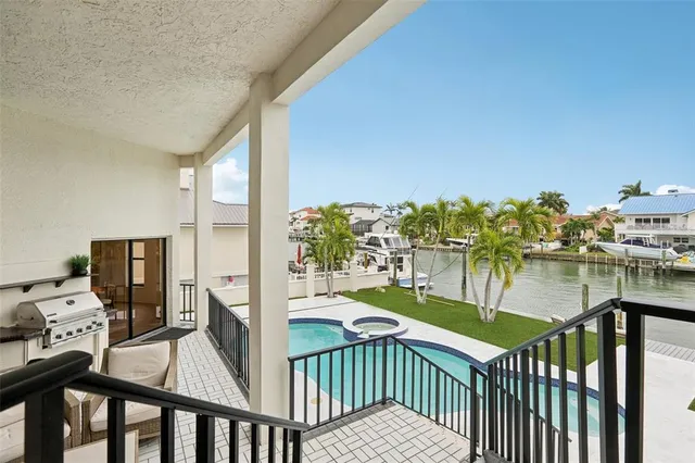 $3,250,000 | 120 8th Street East, St. Petersburg, FL 33715