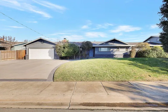 $699,000 | 7307 North Roberta Way, Marysville, CA 95901