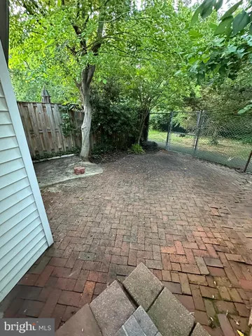 $3,475 | 6521 Gildar Street, Alexandria, VA 22310