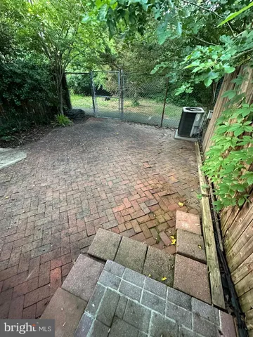 $3,475 | 6521 Gildar Street, Alexandria, VA 22310