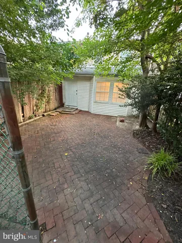 $3,475 | 6521 Gildar Street, Alexandria, VA 22310