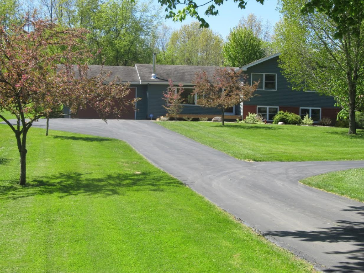 5240 Union Road Eau Claire, MI 49111 - Photo 54 of 58 union14