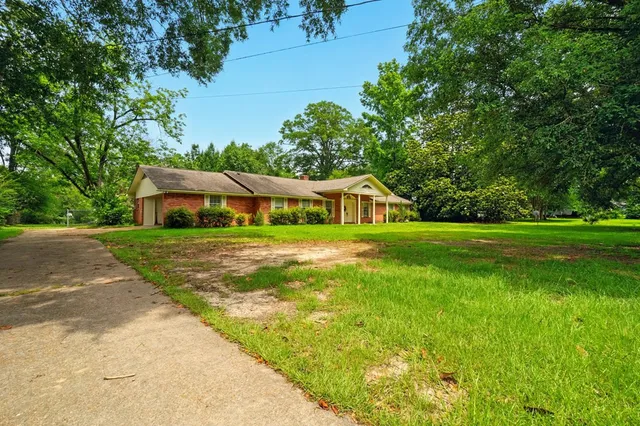 $189,900 | 455 Melvin O Harris Street, Magnolia, MS 39652