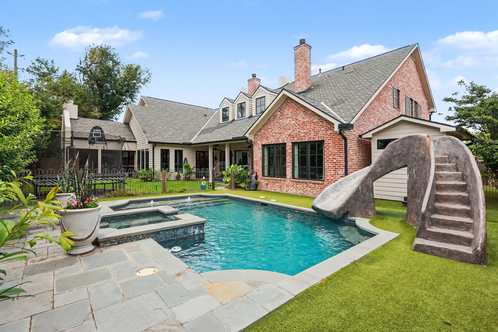 9317 Walterville Road Houston, TX 77080 - Photo 46 of 50