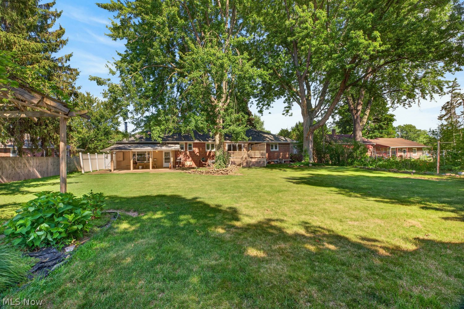 114 South Leavitt Road Amherst, OH 44001 - Photo 42 of 45
