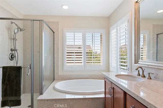 $4,200 | 28722 Coal Mountain Court, Valencia, CA 91354