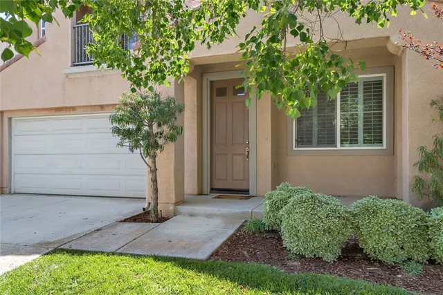 $4,200 | 28722 Coal Mountain Court, Valencia, CA 91354