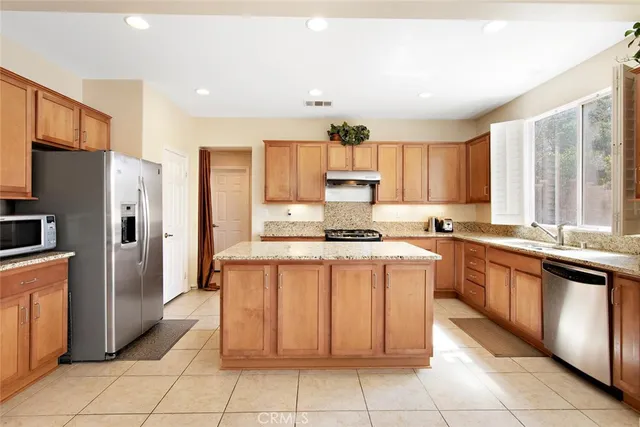 $4,200 | 28722 Coal Mountain Court, Valencia, CA 91354