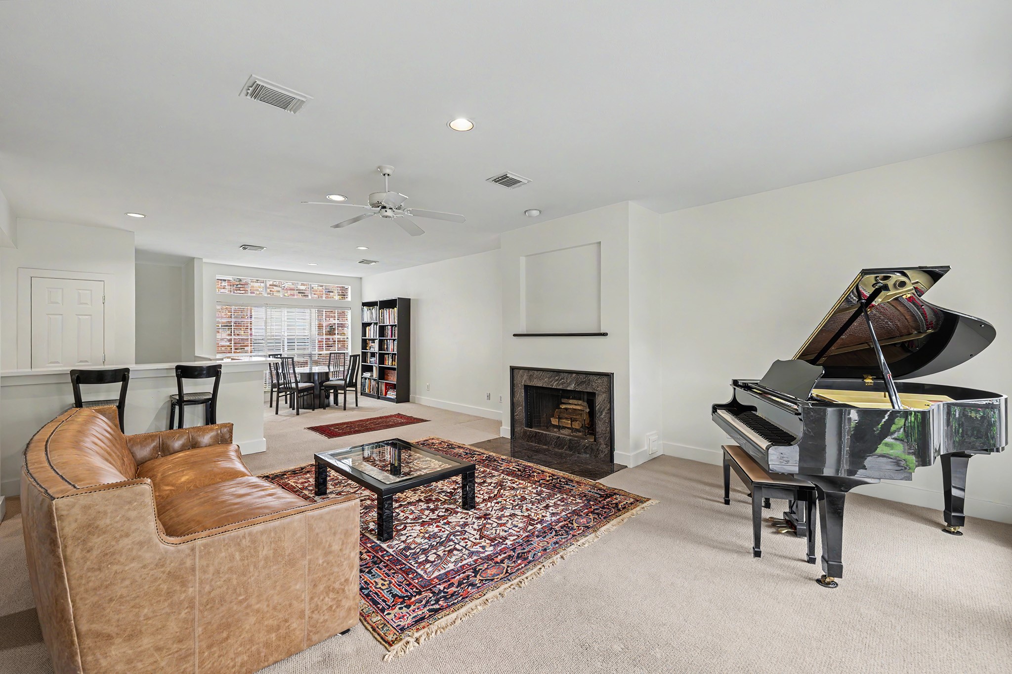 1925 Haddon Street Houston, TX 77019 - Photo 2 of 22