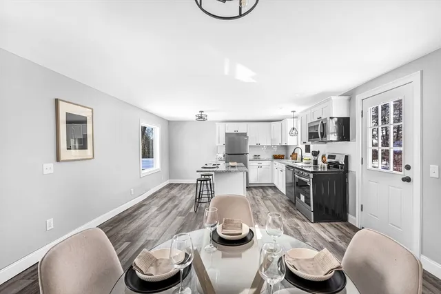 $324,900 | 24 Francis Street, Westfield, MA 01085