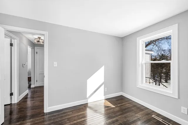 $324,900 | 24 Francis Street, Westfield, MA 01085