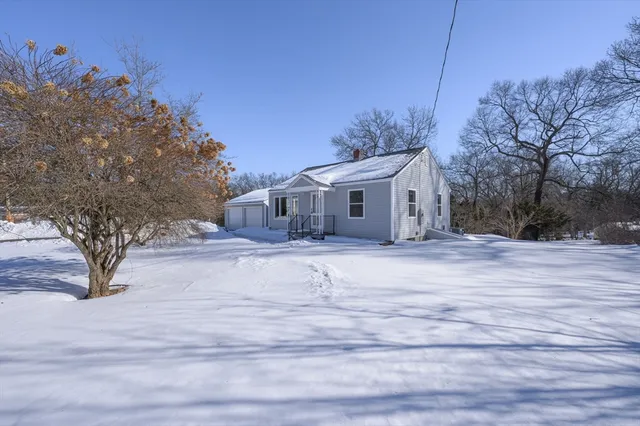 $324,900 | 24 Francis Street, Westfield, MA 01085