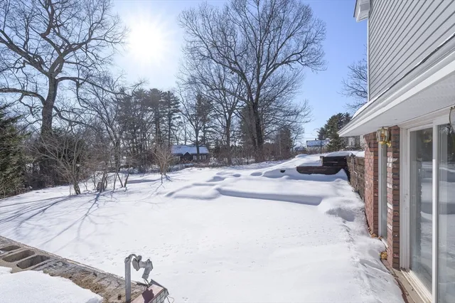 $324,900 | 24 Francis Street, Westfield, MA 01085