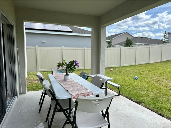 $2,650 | 212 Hamlet Loop, Davenport, FL 33837