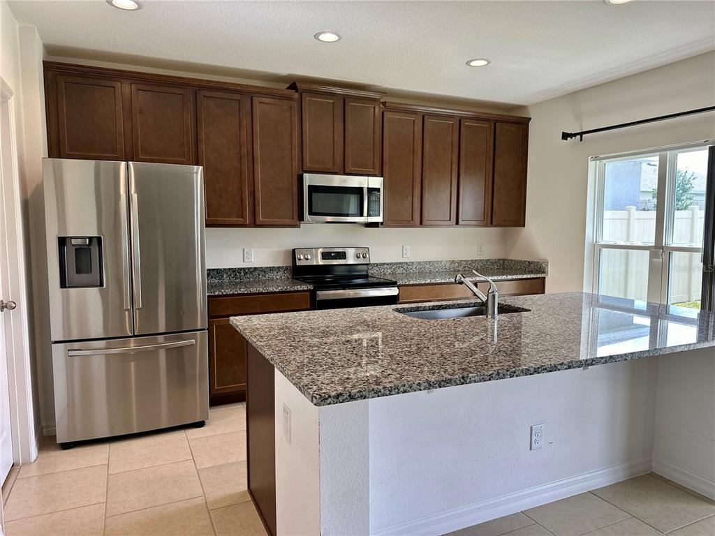 212 Hamlet Loop Davenport, FL 33837 - Photo 2 of 20