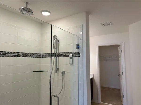 $2,650 | 212 Hamlet Loop, Davenport, FL 33837