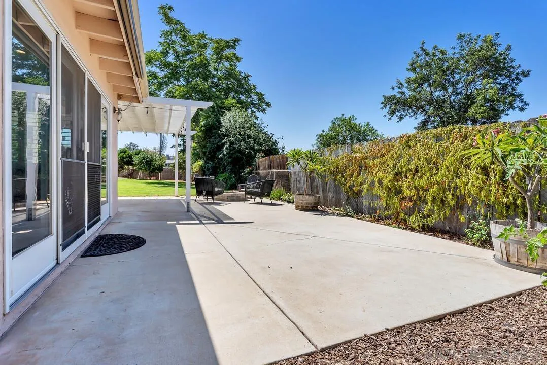 1347 Rex Lane El Cajon, CA 92021 - Photo 37 of 57