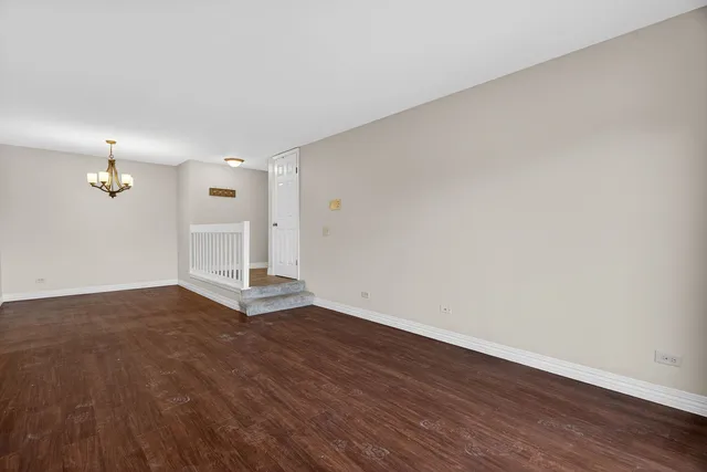 $189,000 | 1312 McDowell Road, Unit 103, Naperville, IL 60563