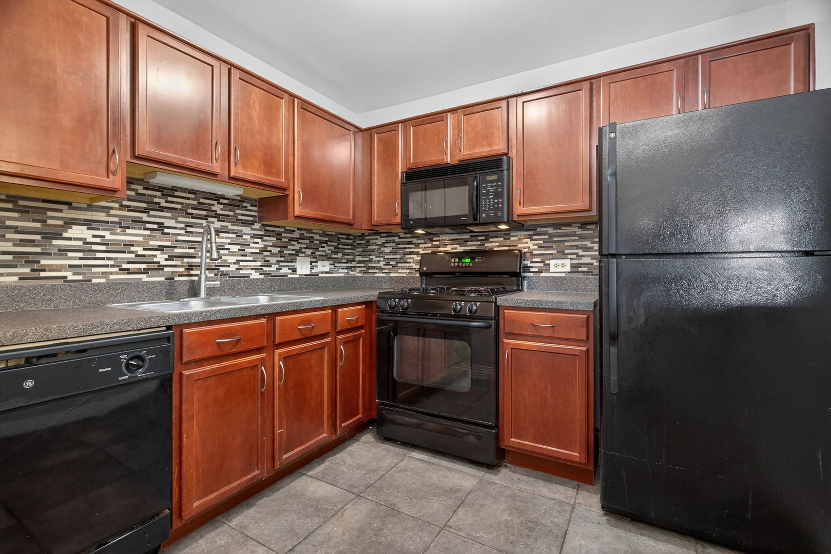 1312 McDowell Road, Unit 103 Naperville, IL 60563 - Photo 8 of 23