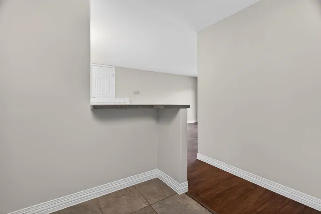 $189,000 | 1312 McDowell Road, Unit 103, Naperville, IL 60563