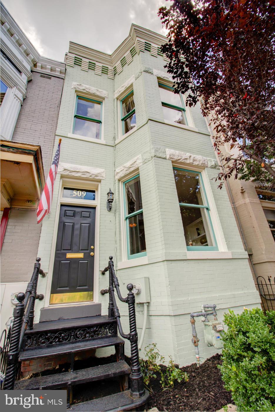 509 6th Street Northeast Washington, DC 20002 - Photo 1 of 30 a view of a building with a door