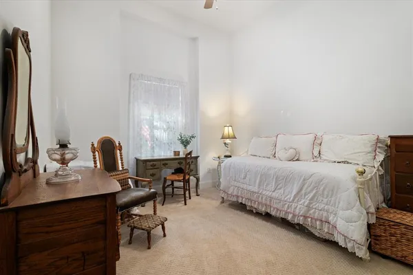 $529,500 | 326 West Liberty Street, Pilot Point, TX 76258