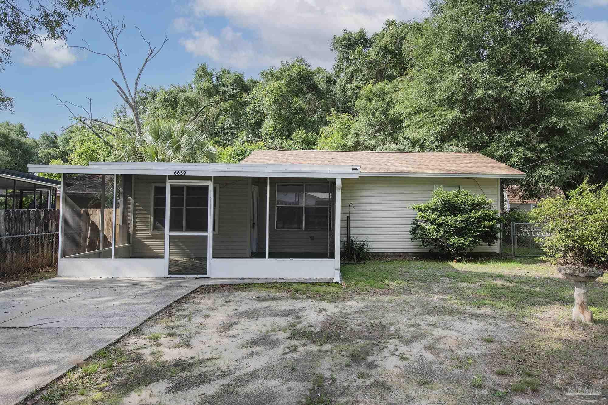 6659 Sanders Street Milton, FL 32570 - Photo 3 of 31