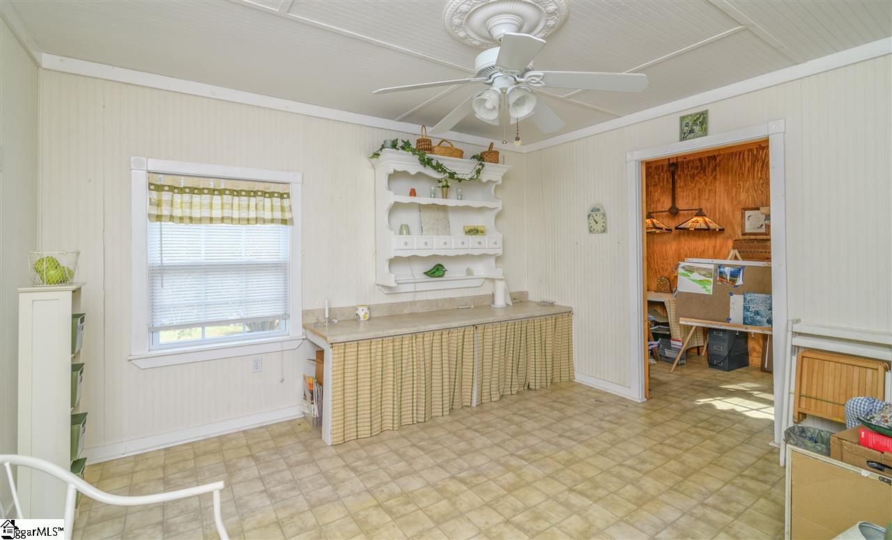 672 Pleasant View Road Pickens, SC 29671 - Photo 26 of 36