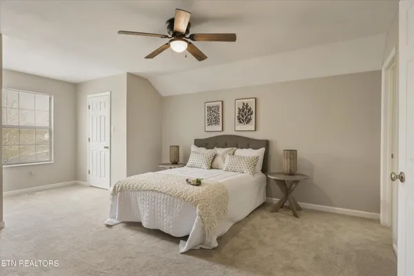 $389,900 | 8218 Jack Russell Court, Powell, TN 37849