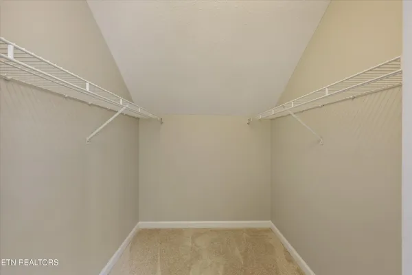 $389,900 | 8218 Jack Russell Court, Powell, TN 37849