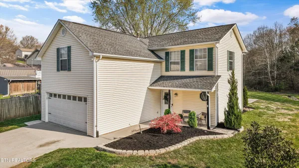 $389,900 | 8218 Jack Russell Court, Powell, TN 37849