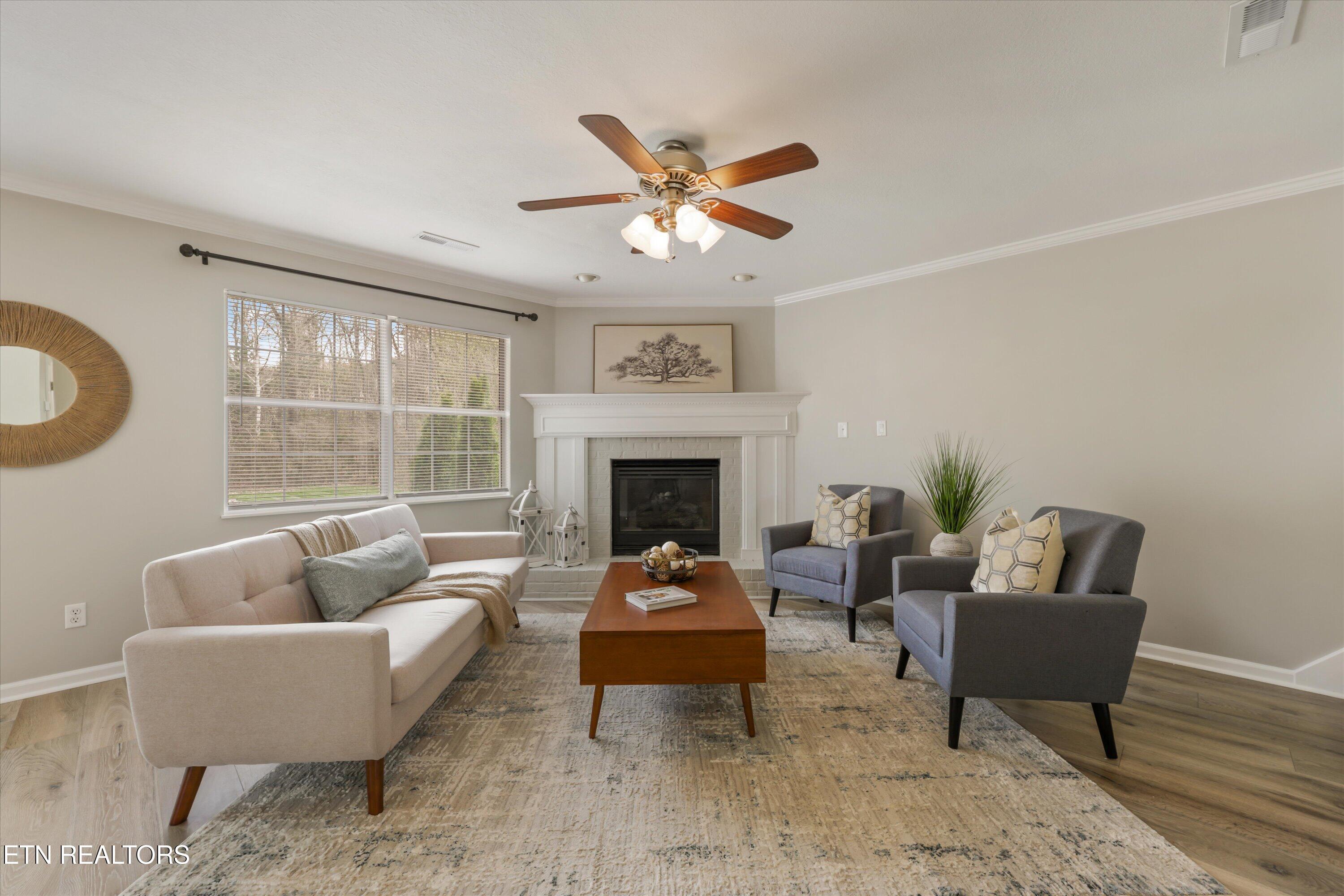 8218 Jack Russell Court Powell, TN 37849 - Photo 10 of 38 Living Room