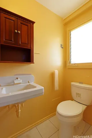 $2,500 | 94-1104 Lumiauau Street, Waipahu, HI 96797