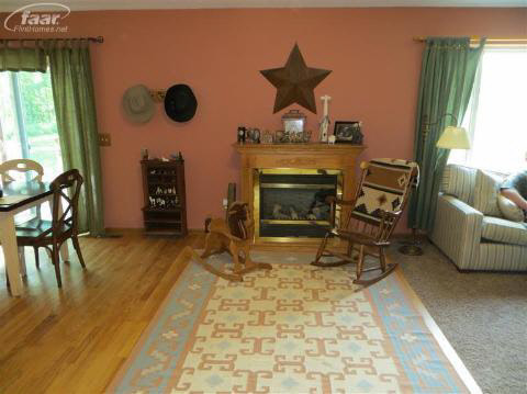 10256 West Stanley Road Flushing, MI 48433 - Photo 5 of 15 20185960-4.JPG
