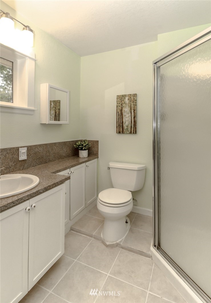 5550 Southeast Sedgwick Road Port Orchard, WA 98367 - Photo 20 of 39 Gallery Image 20