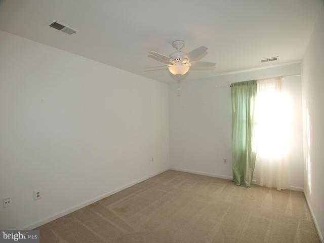 517 Cosgrave Way Silver Spring, MD 20902 - Photo 13 of 21 Bedroom 3