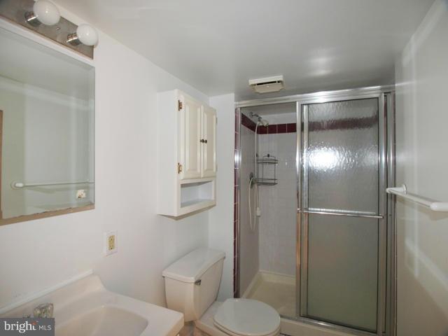 517 Cosgrave Way Silver Spring, MD 20902 - Photo 20 of 21 Basement Bath