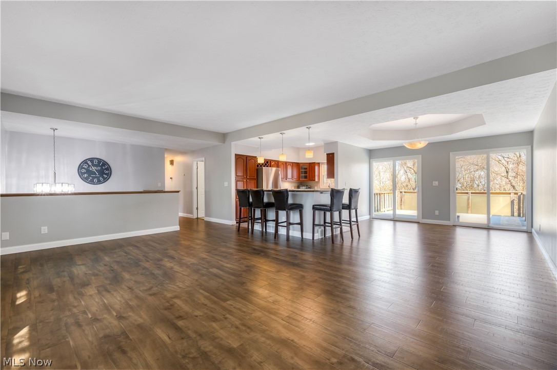 924 East Schaaf Road Brooklyn Heights, OH 44131 - Photo 5 of 34 Open concept living and dining area with
tray ceiling and Pergo flooring.