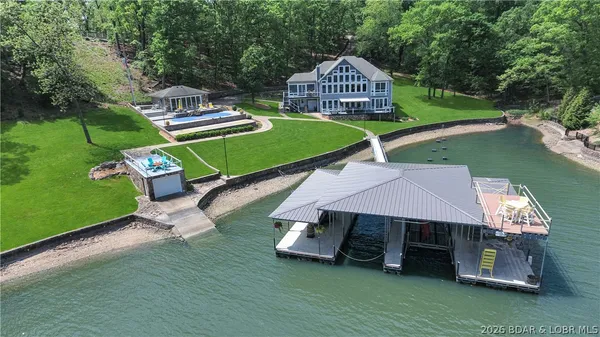 $3,250,000 | 795 Blue Water Bay Drive, Sunrise Beach, MO 65079