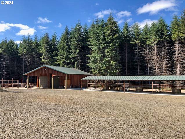 24700 Park Road Monroe, OR 97456 - Photo 6 of 24 Gallery Image 6