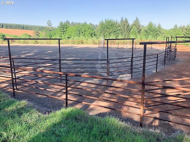 24700 Park Road Monroe, OR 97456 - Photo 10 of 24 Gallery Image 10
