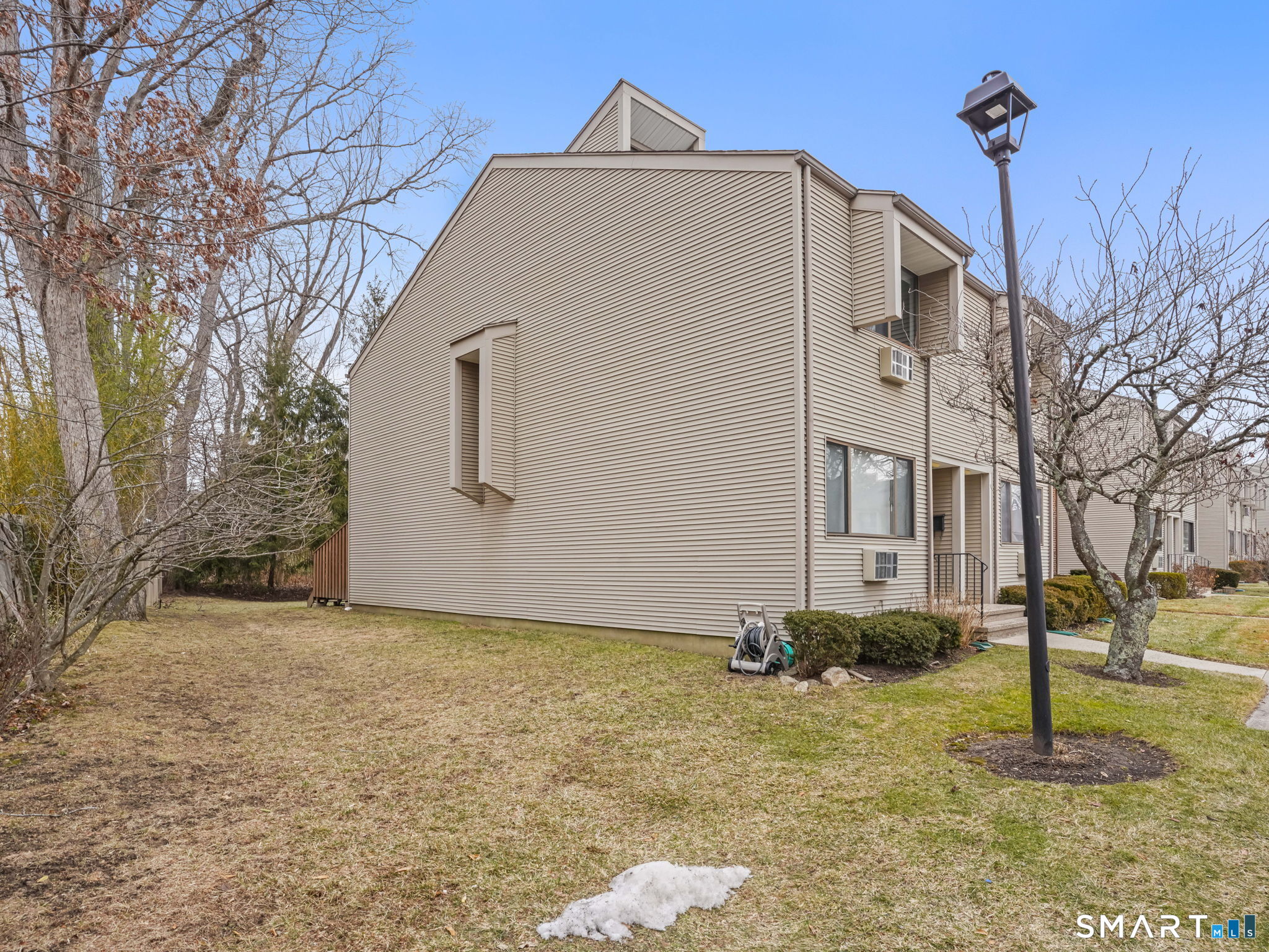 168 Belltown Road, Unit 31 Stamford, CT 06905 - Photo 26 of 30
