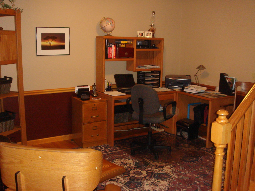 100 Winesap Road Pittsfield, MA 01201 - Photo 8 of 18 Diningroom/ Den
