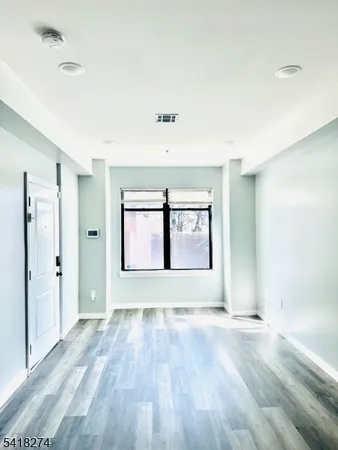 $2,550 | 279 12th Avenue, Unit 2, Paterson, NJ 07514