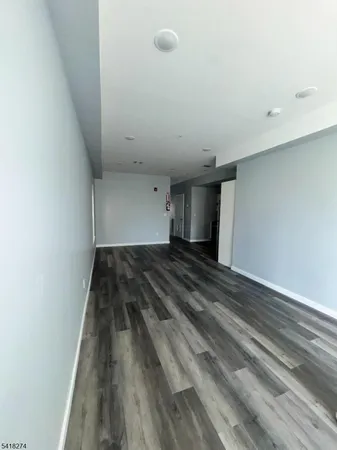 $2,550 | 279 12th Avenue, Unit 2, Paterson, NJ 07514